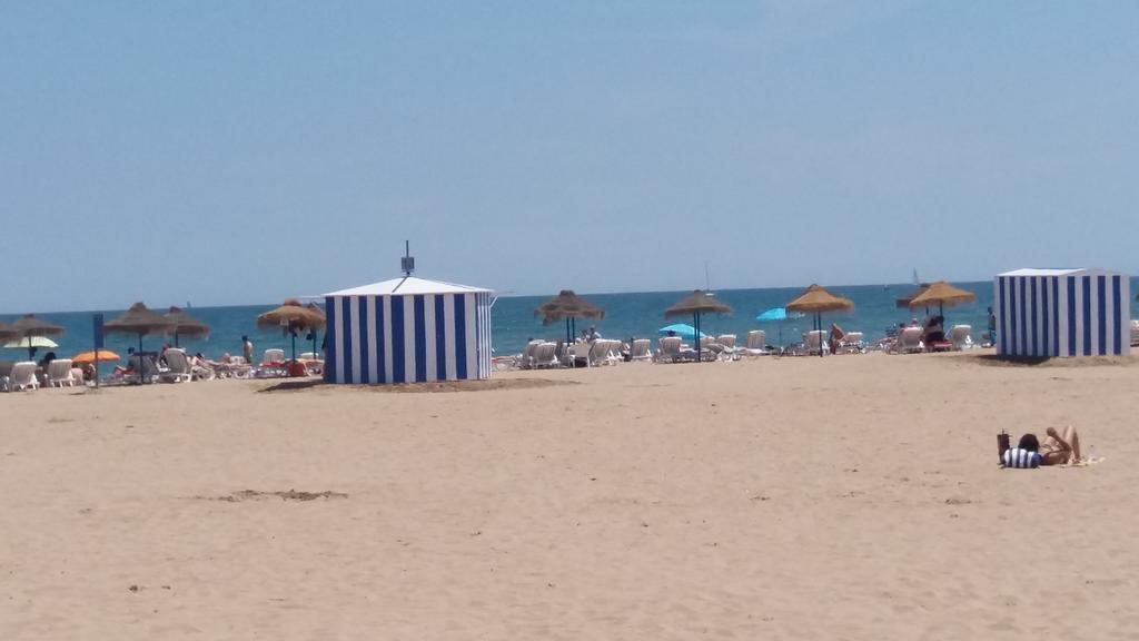 Apartmentsuitespain Beach Economy Valencia Eksteriør billede